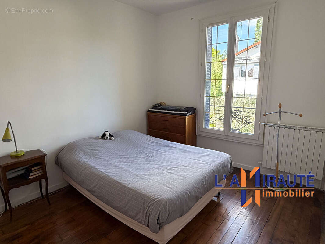 Maison Maisons-Laffitte 5 pièce(s) 104 m2 - photo 12