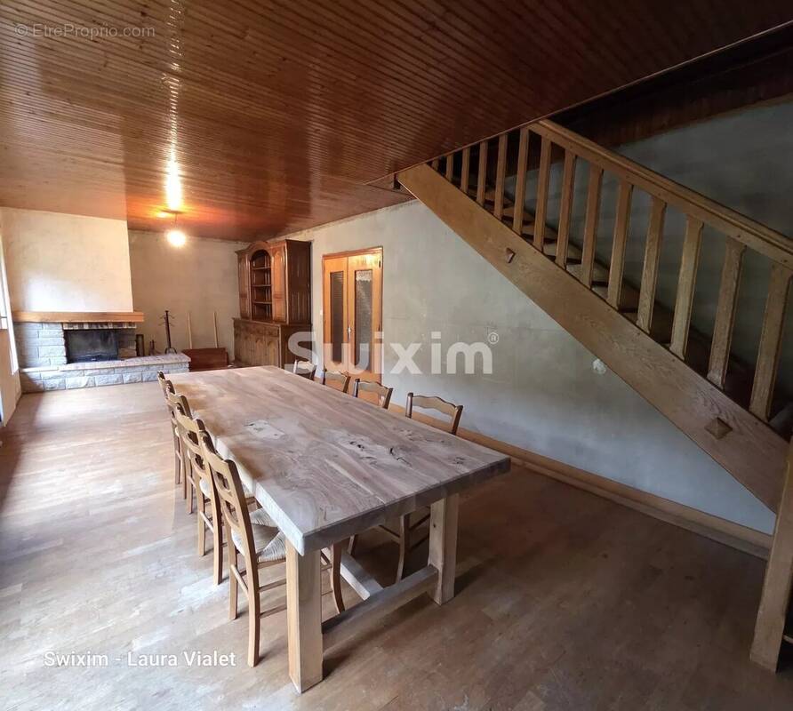 Maison à VAUX-SUR-POLIGNY