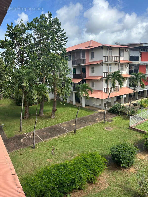 Appartement à KOUROU