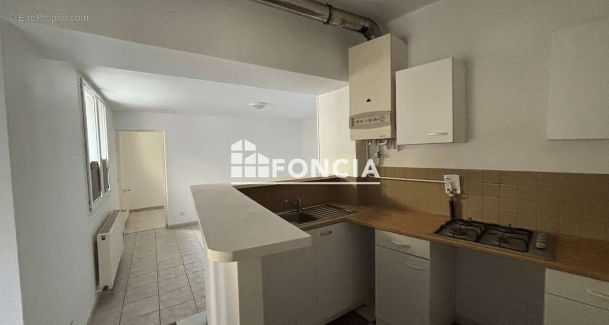 Appartement à GENNEVILLIERS