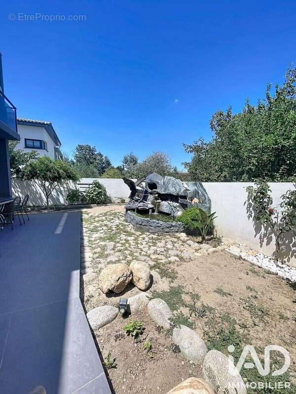 Maison 144 m² à Perpignan  - photo 8