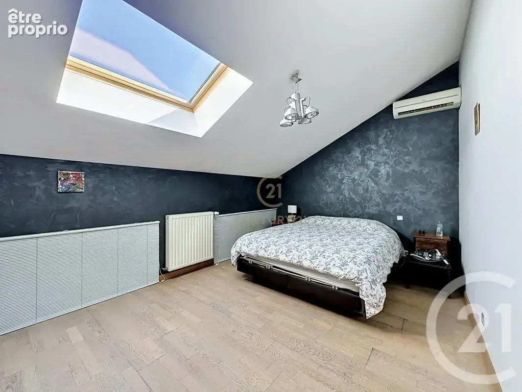 Maison 184 m² à Lorette  - photo 13