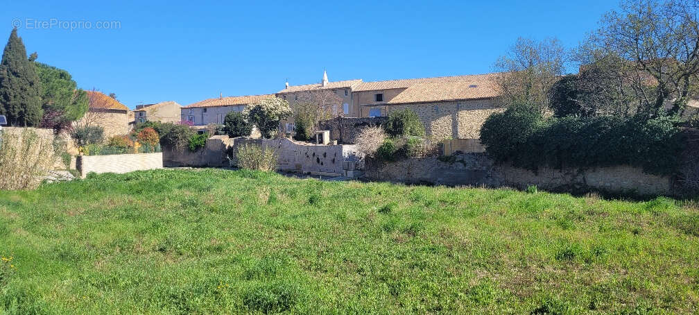 Autre à MAILHAC
