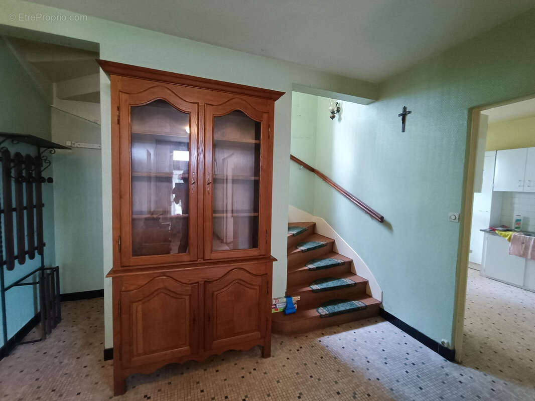 Maison à SANCERGUES