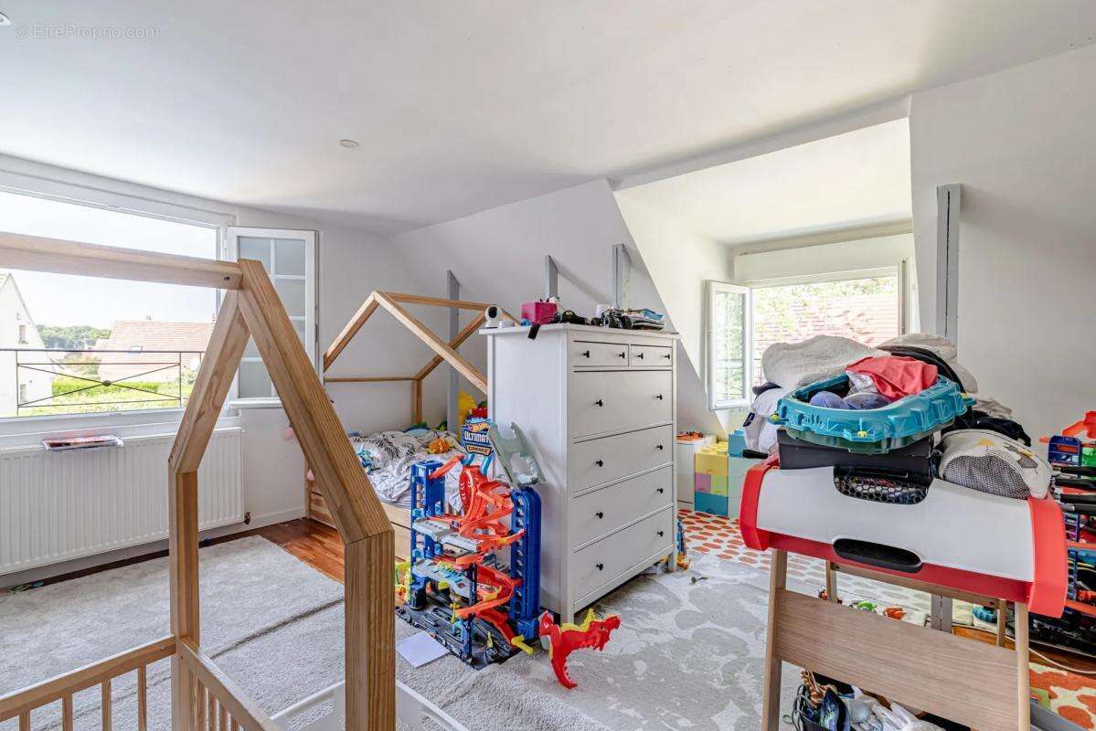 Maison à ORRY-LA-VILLE