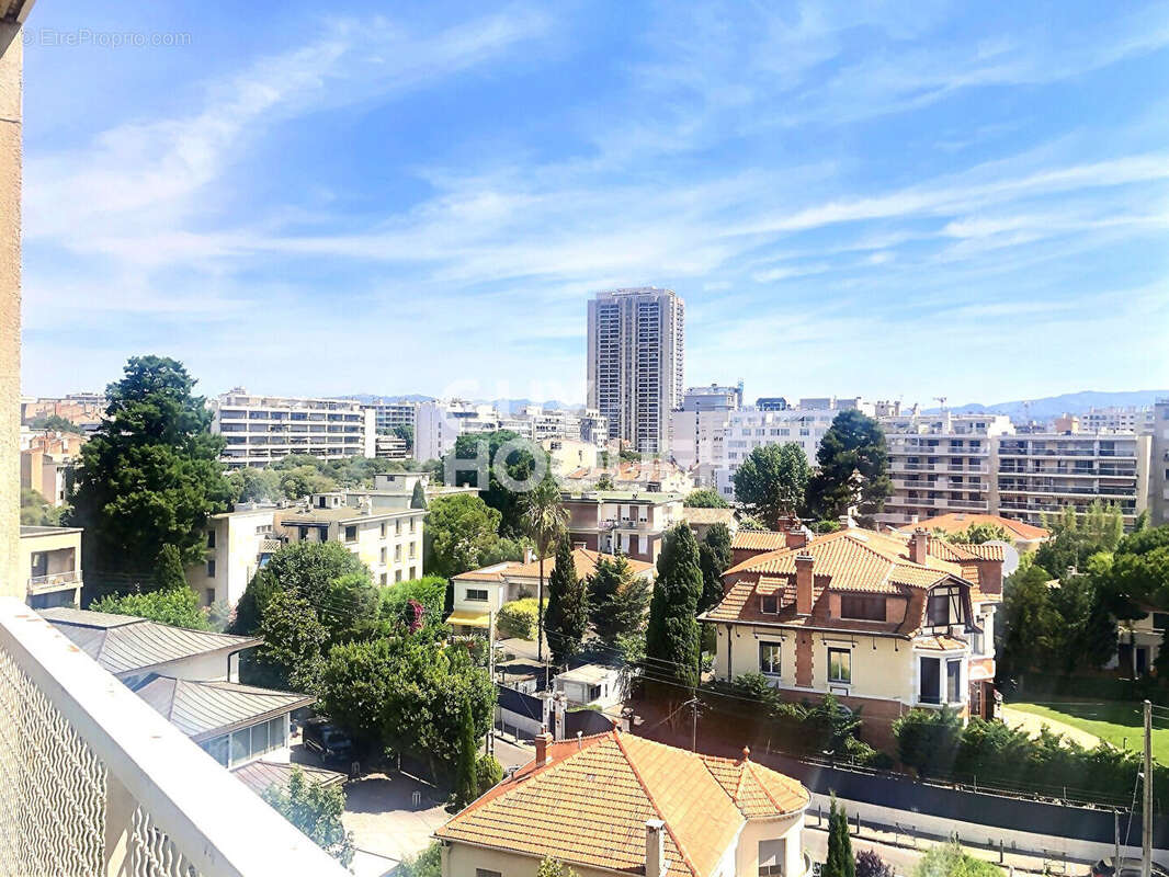 Appartement à MARSEILLE-8E