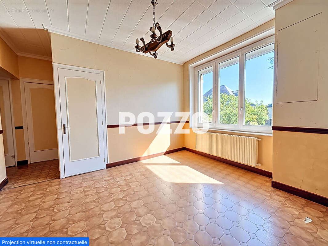 A VENDRE - YQUELON (50400) - Maison de 7 pièces - calme, proche des commodités. - photo 4