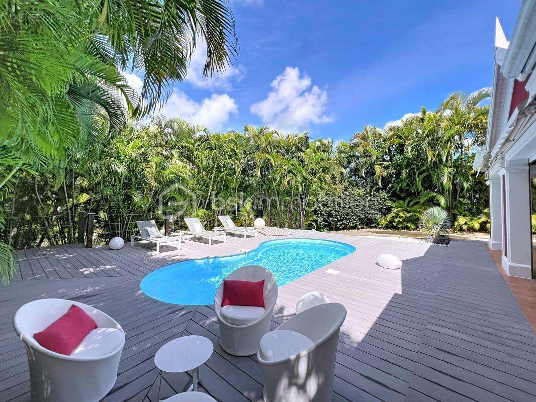 Villa T4 de standing meublée avec piscine - photo 3