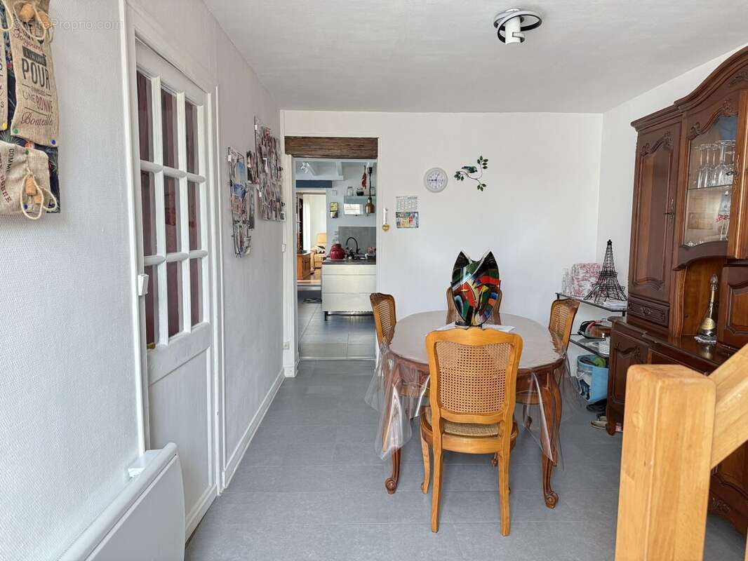 Maison à MORTAGNE-SUR-GIRONDE