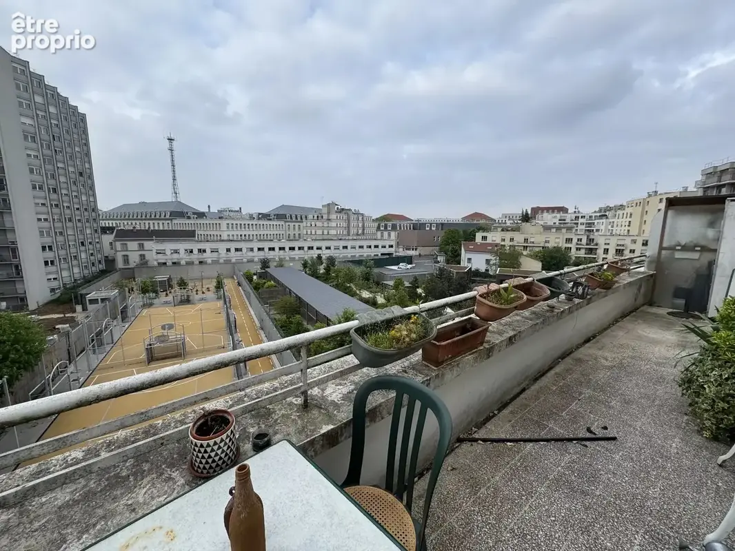 5 pièces deux balcons une terrasse deux parkings - photo 3