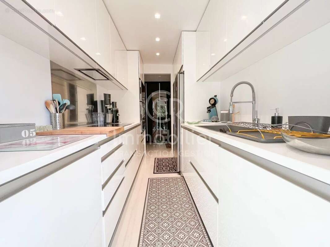 EXCLUSIVITE - Cannes - Bas Croix des Gardes - photo 10