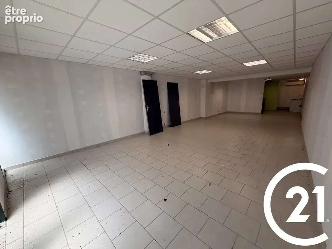 Commerce 250 m² à vendre à Valence (26000) - photo 8