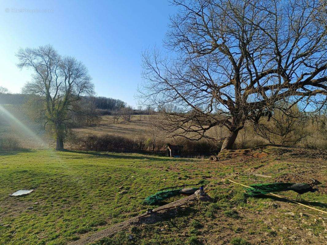 Maison à VERGT-DE-BIRON