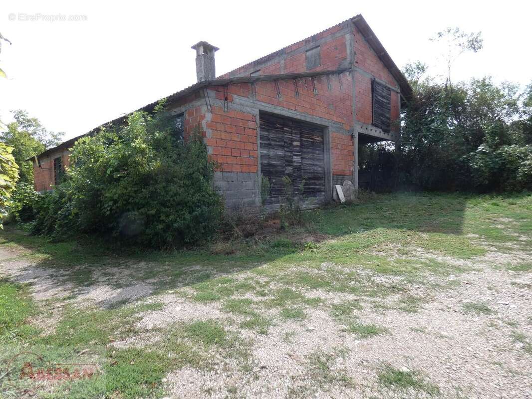 Commerce 343 m² à Cordes-Sur-Ciel  - photo 8