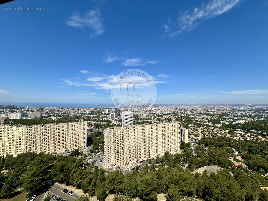 Appartement à MARSEILLE-9E
