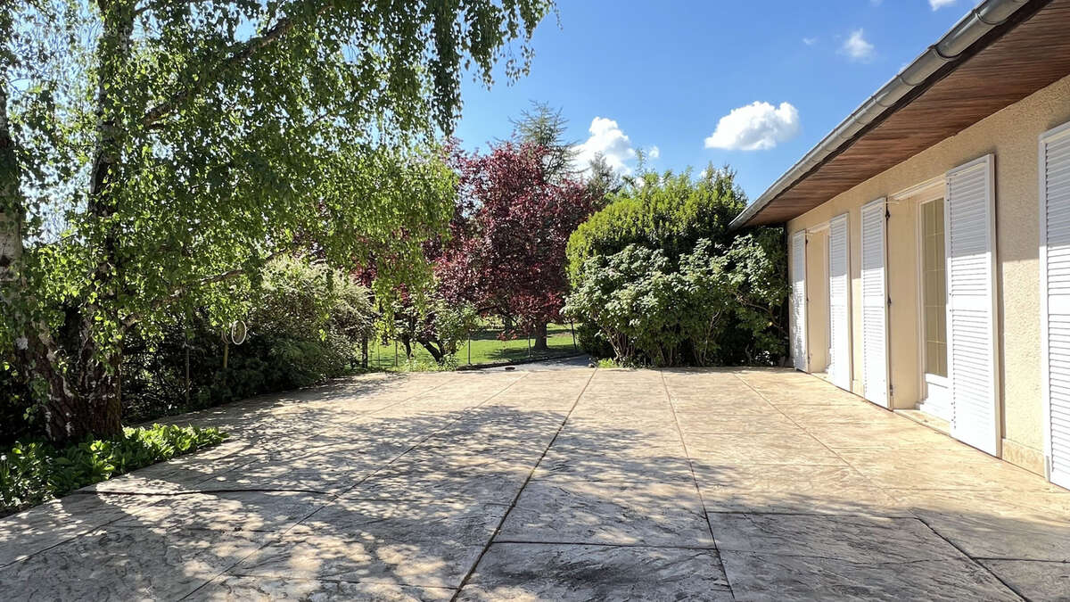 Maison à LADOIX-SERRIGNY