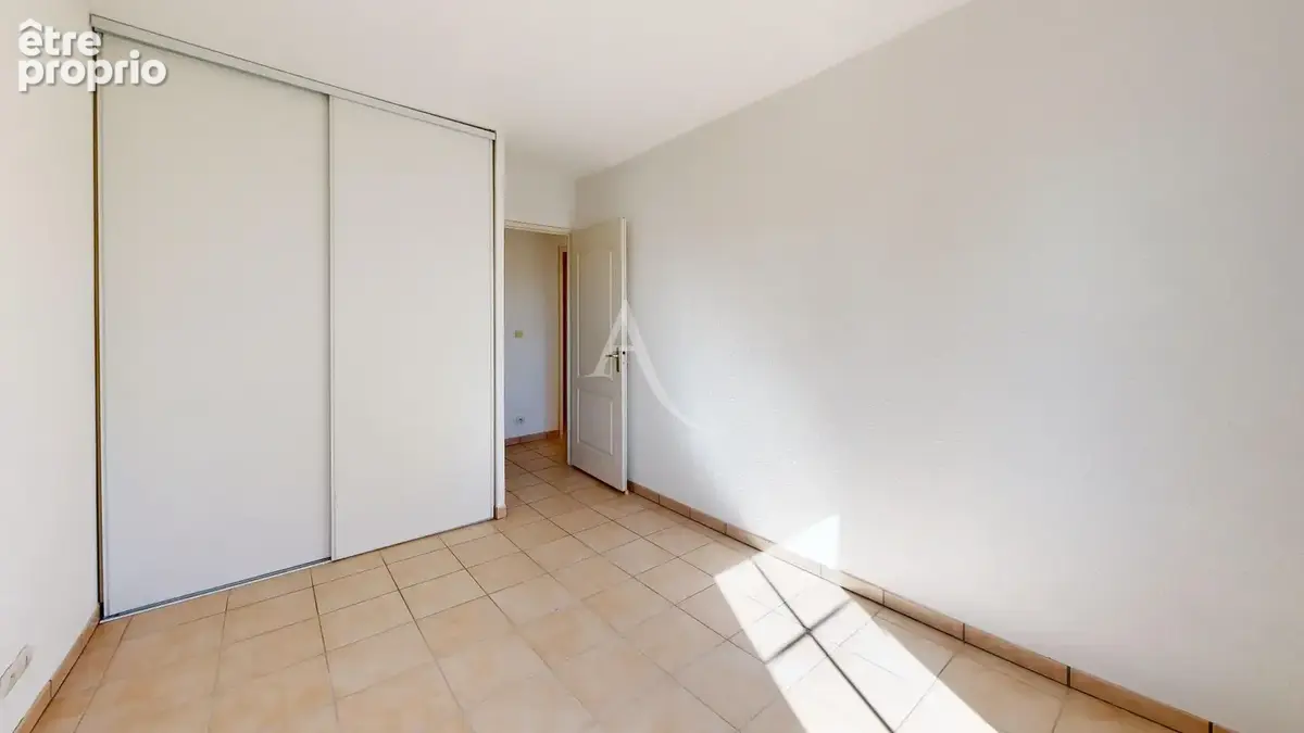 Appartement avec balcon et parking à Carcassonne - photo 6