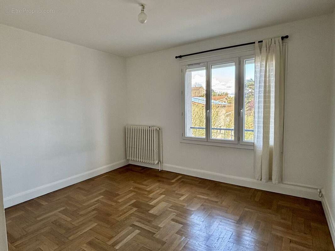 Appartement à CALUIRE-ET-CUIRE