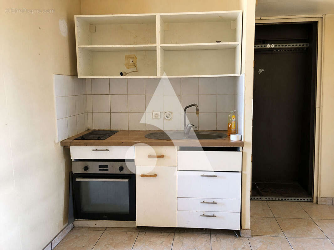 Appartement à rénover - photo 2