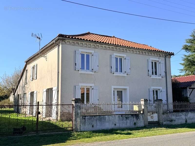 Maison à GABARRET
