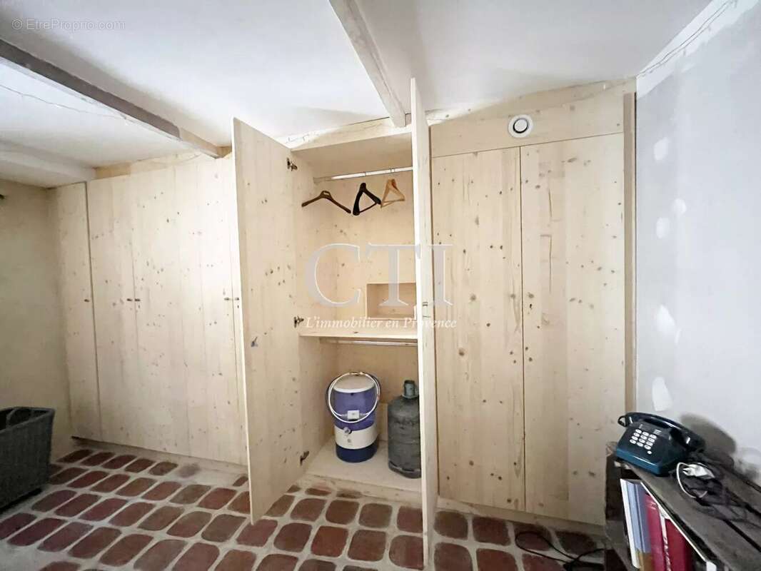 Appartement à MALAUCENE