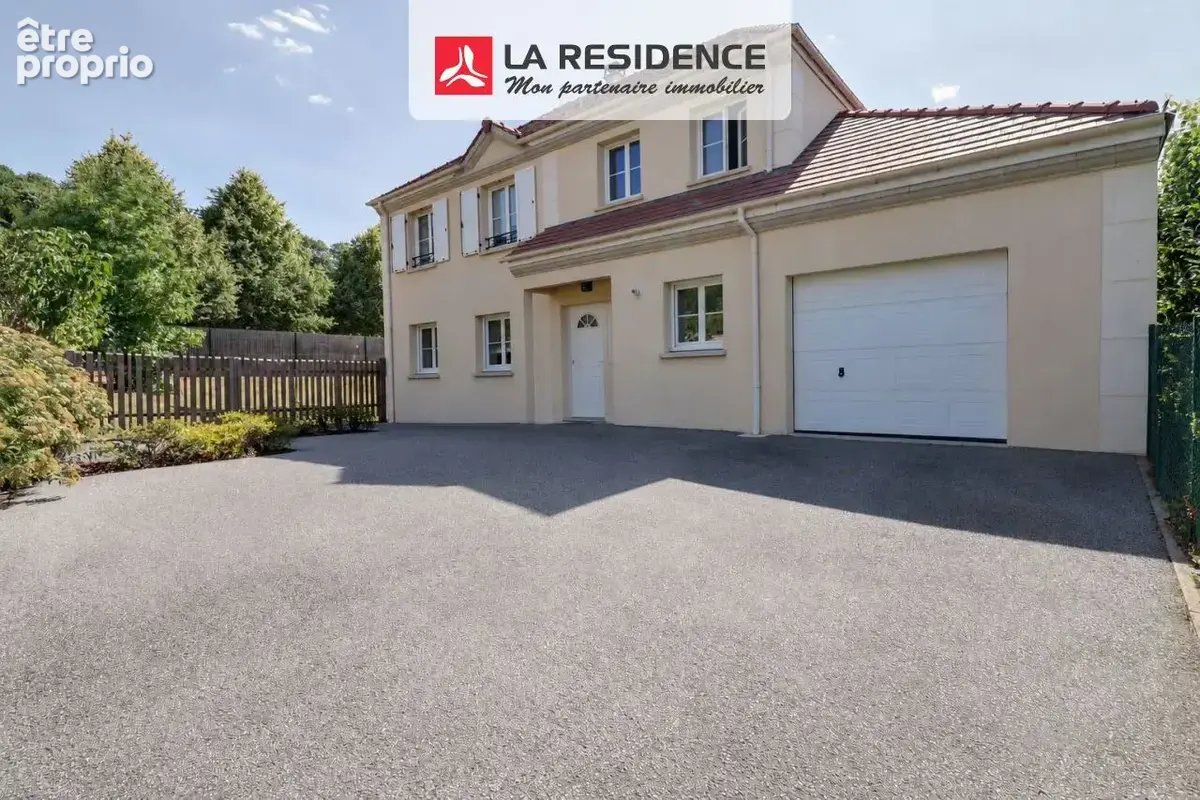 Maison 7 pièces 168 m² à vendre à Les Clayes-Sous-Bois (78340) - photo 3