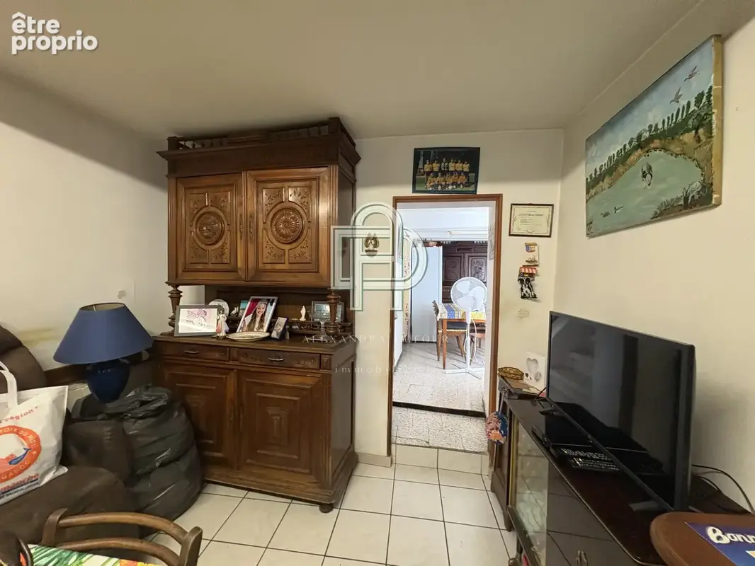 Maison de village avec cour à rénover - Gruissan village - photo 9