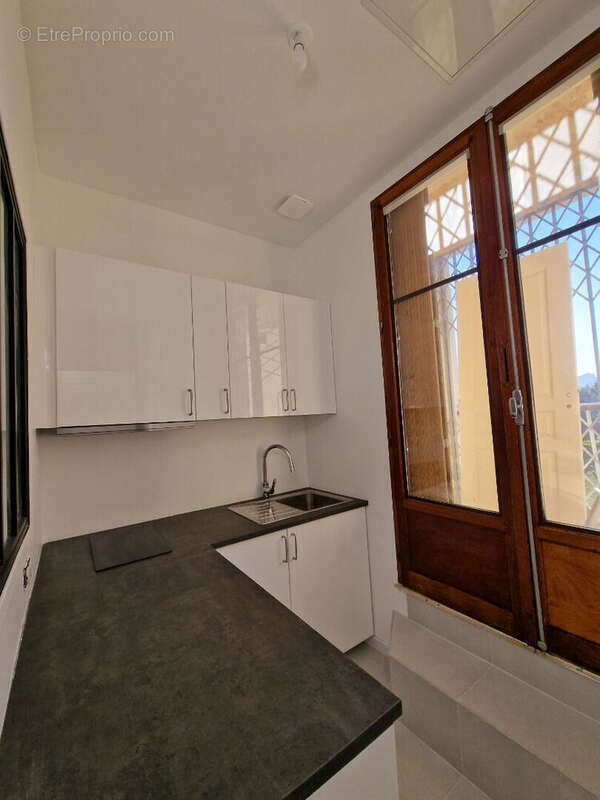 Commerce à AIX-EN-PROVENCE