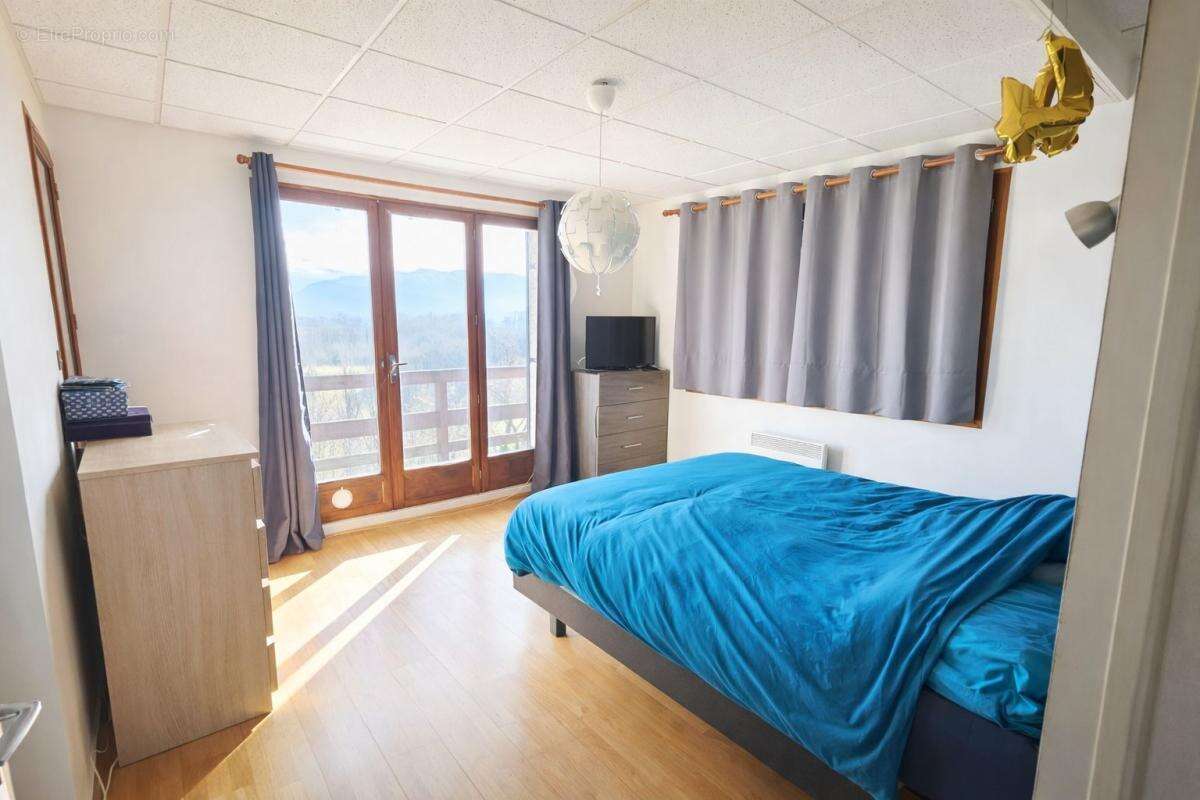 Appartement à VOIRON