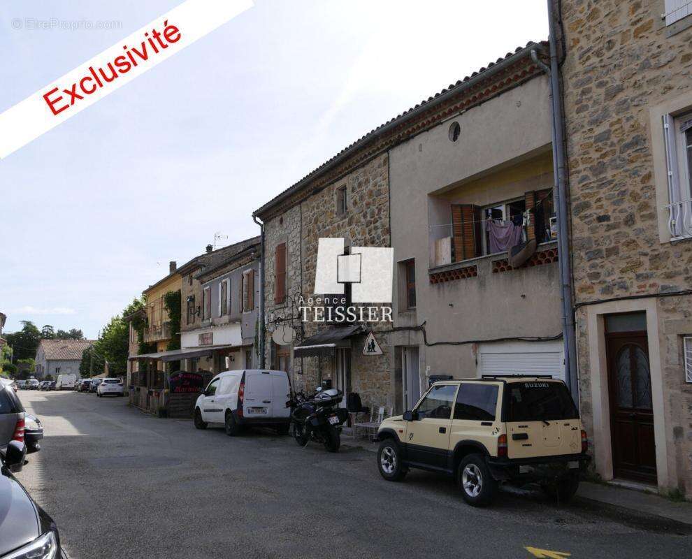 Commerce à SAINT-PAUL-LE-JEUNE