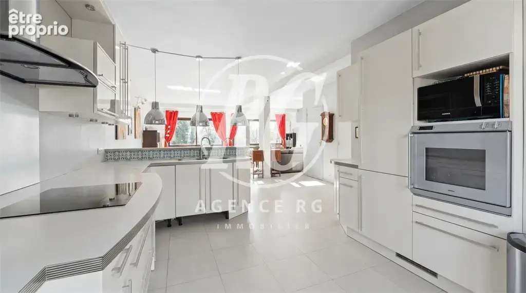 Maison 7 pièces 189 m² à vendre à Saint-Cloud (92210) - photo 3
