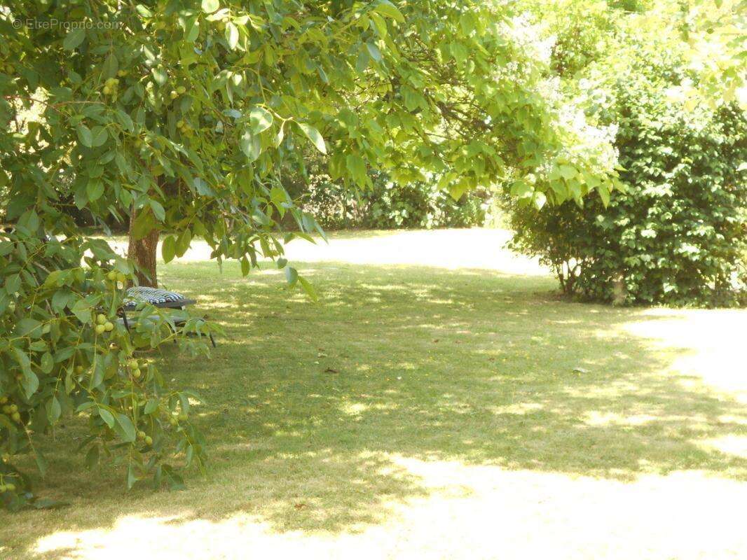 Maison à SAINT-AIGNAN-DE-COUPTRAIN