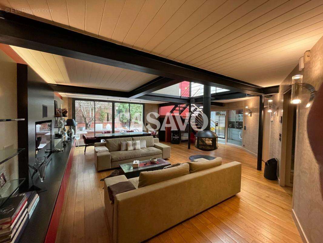 Appartement à LYON-8E