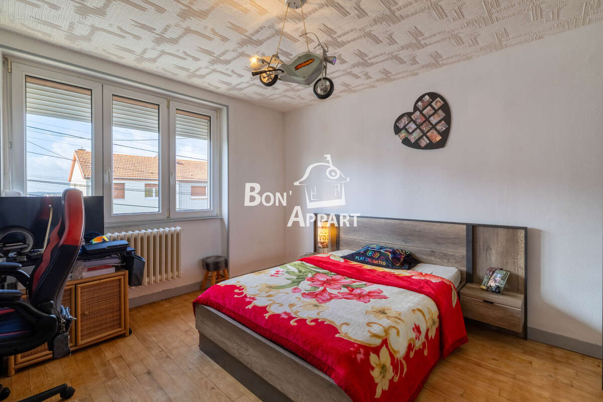 Maison au calme, située à HOMECOURT, 3 chambres, jardin et sous-sol complet - photo 6