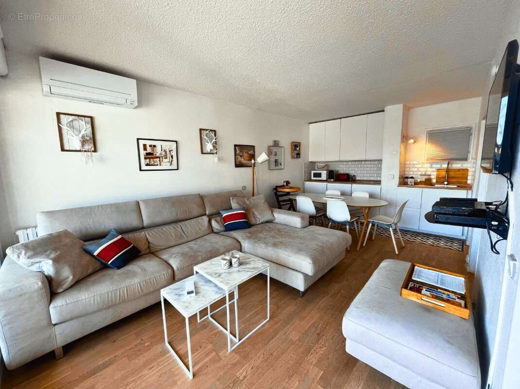 Appartement à GRIMAUD