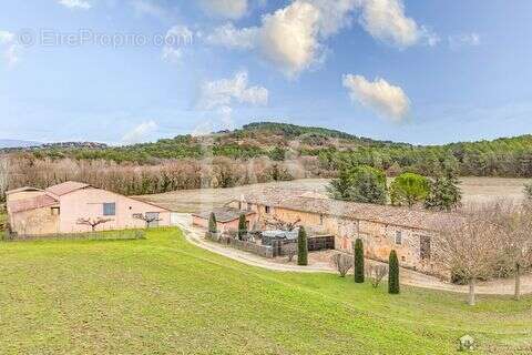 Maison à ROUSSILLON