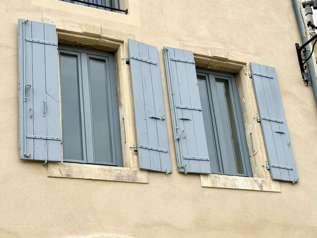 Appartement à SUZE-LA-ROUSSE