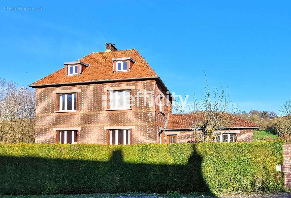Maison 157 m² à Longueville-Sur-Scie  - photo 18
