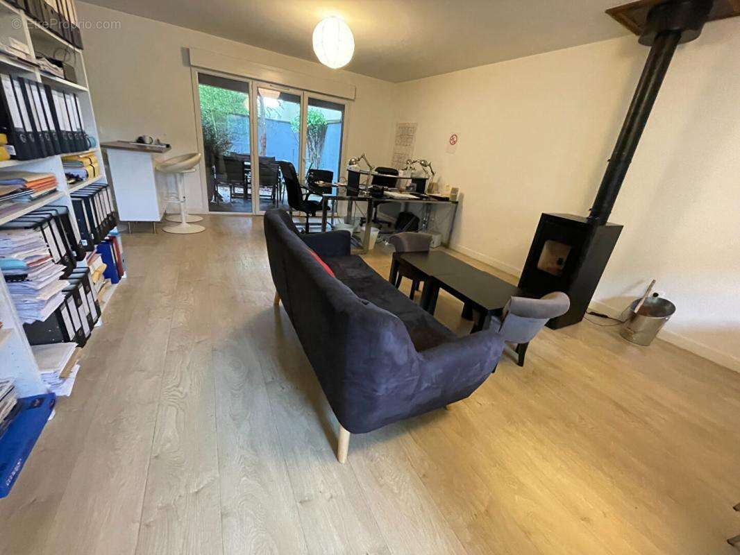 Maison à SAINT-ARNOULT-EN-YVELINES