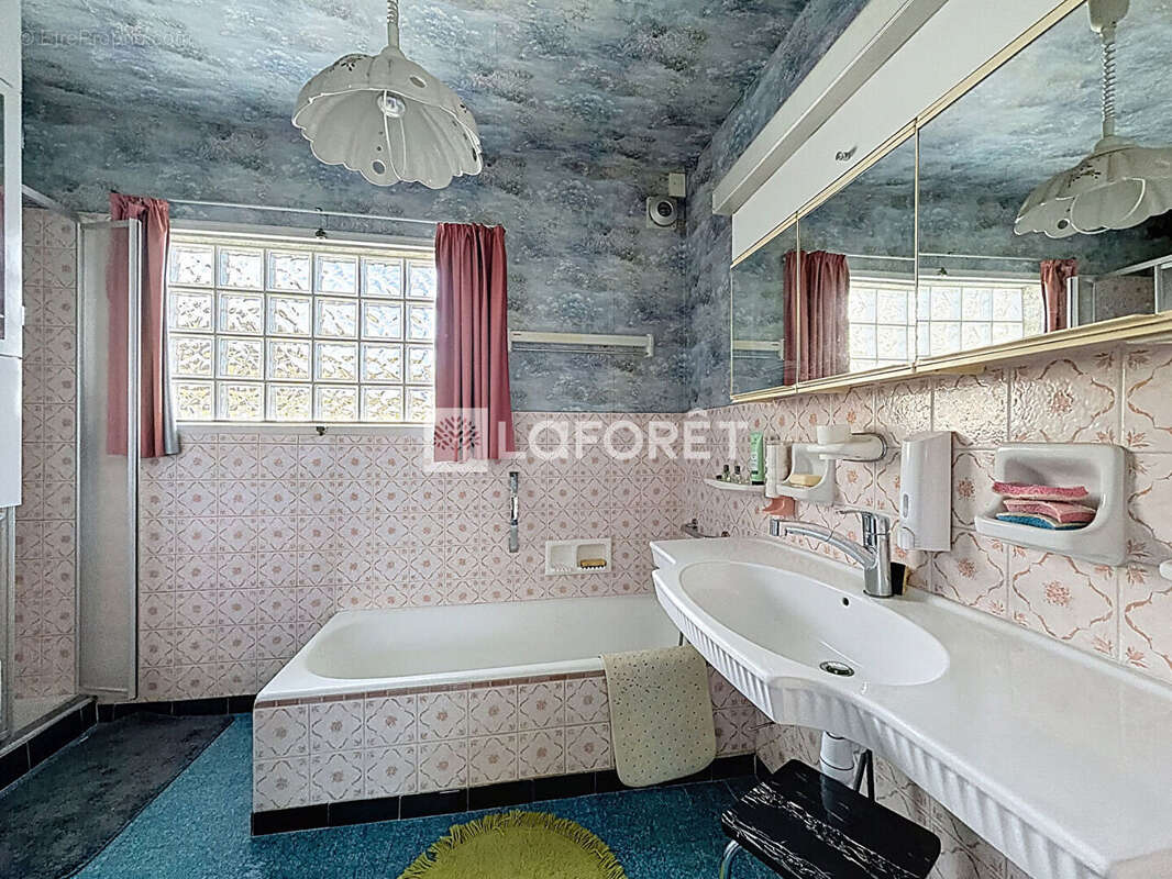 Maison à OUISTREHAM