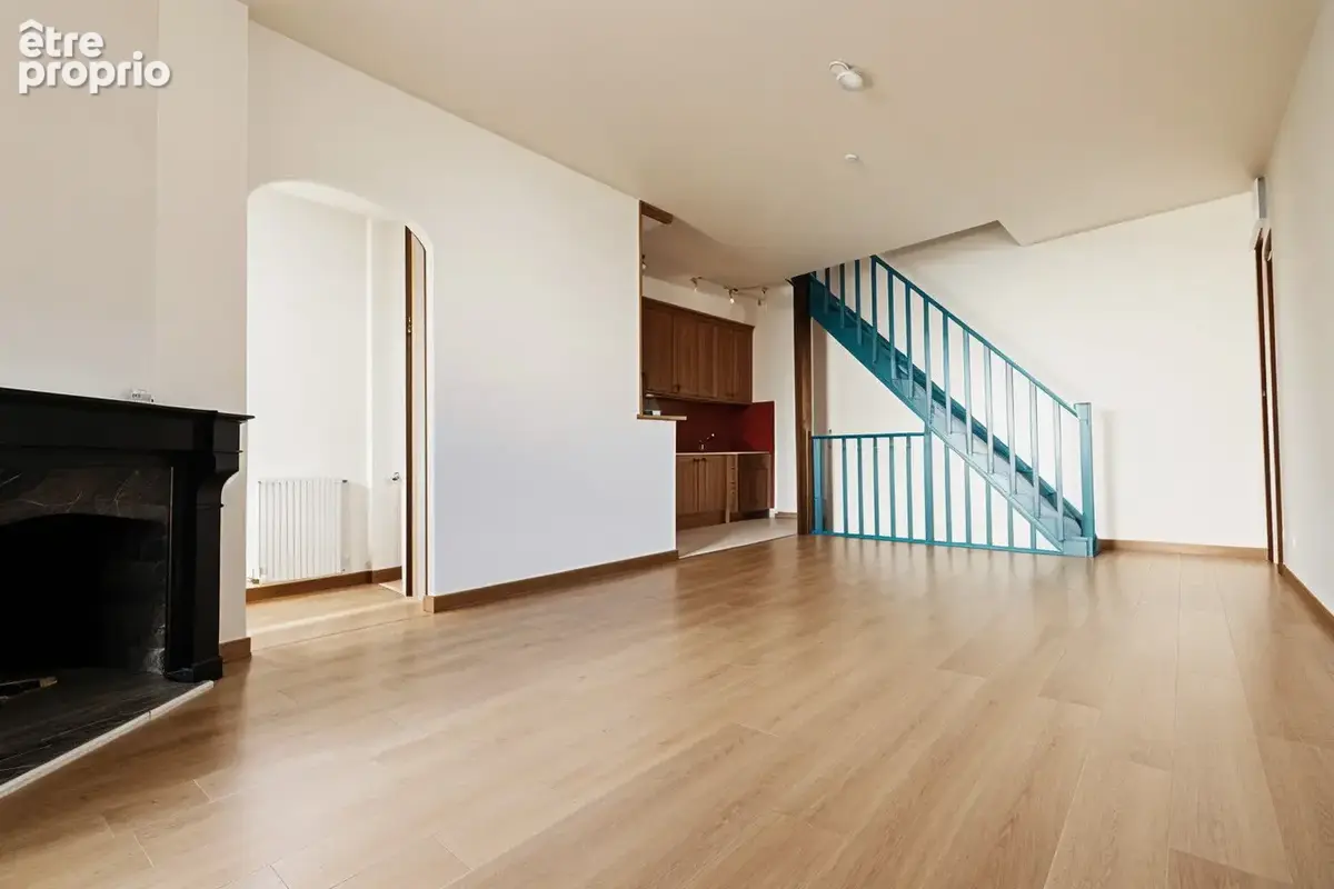 Duplex avec combles de 72m² sans charges de copropriété - photo 1