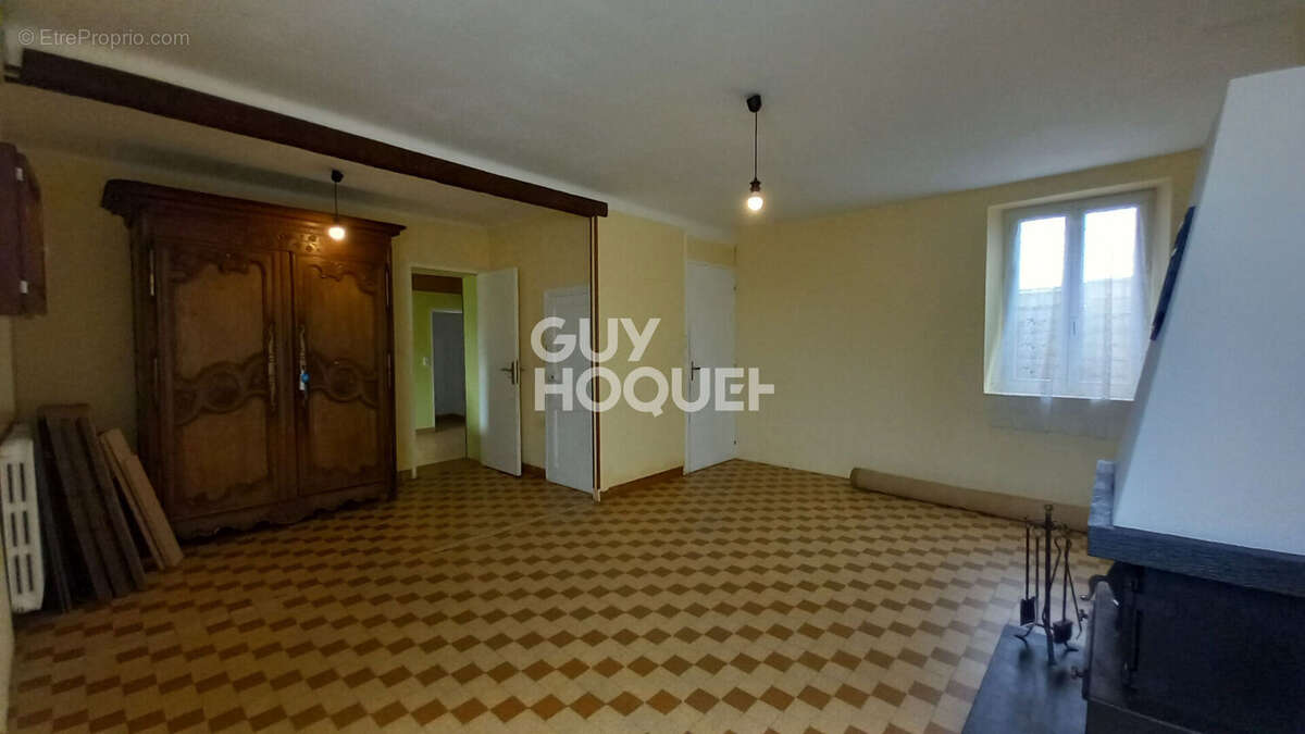 Maison à SAINT-MARCOUF