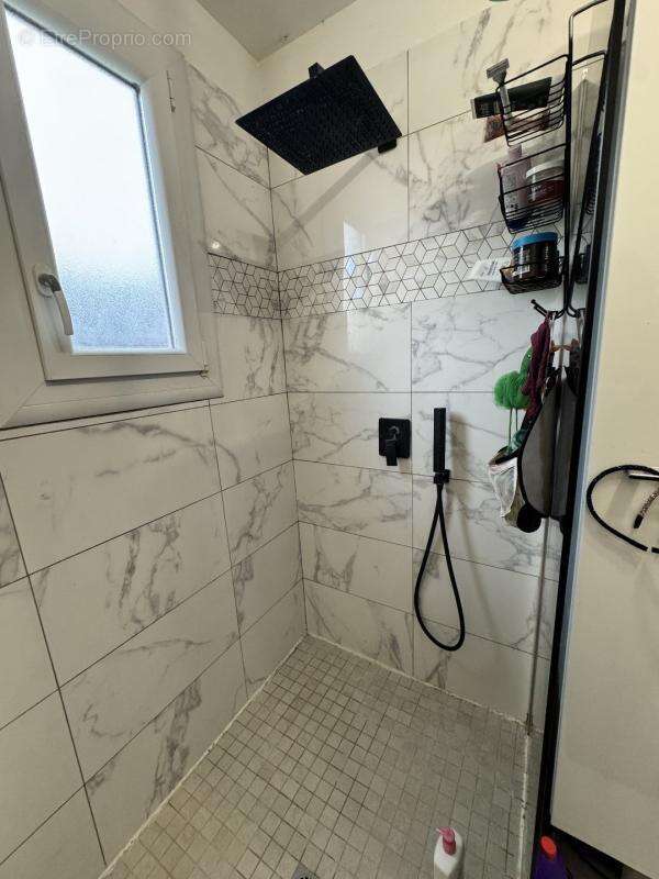 Maison à CHASSE-SUR-RHONE