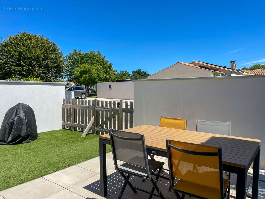 Maison à LES MATHES