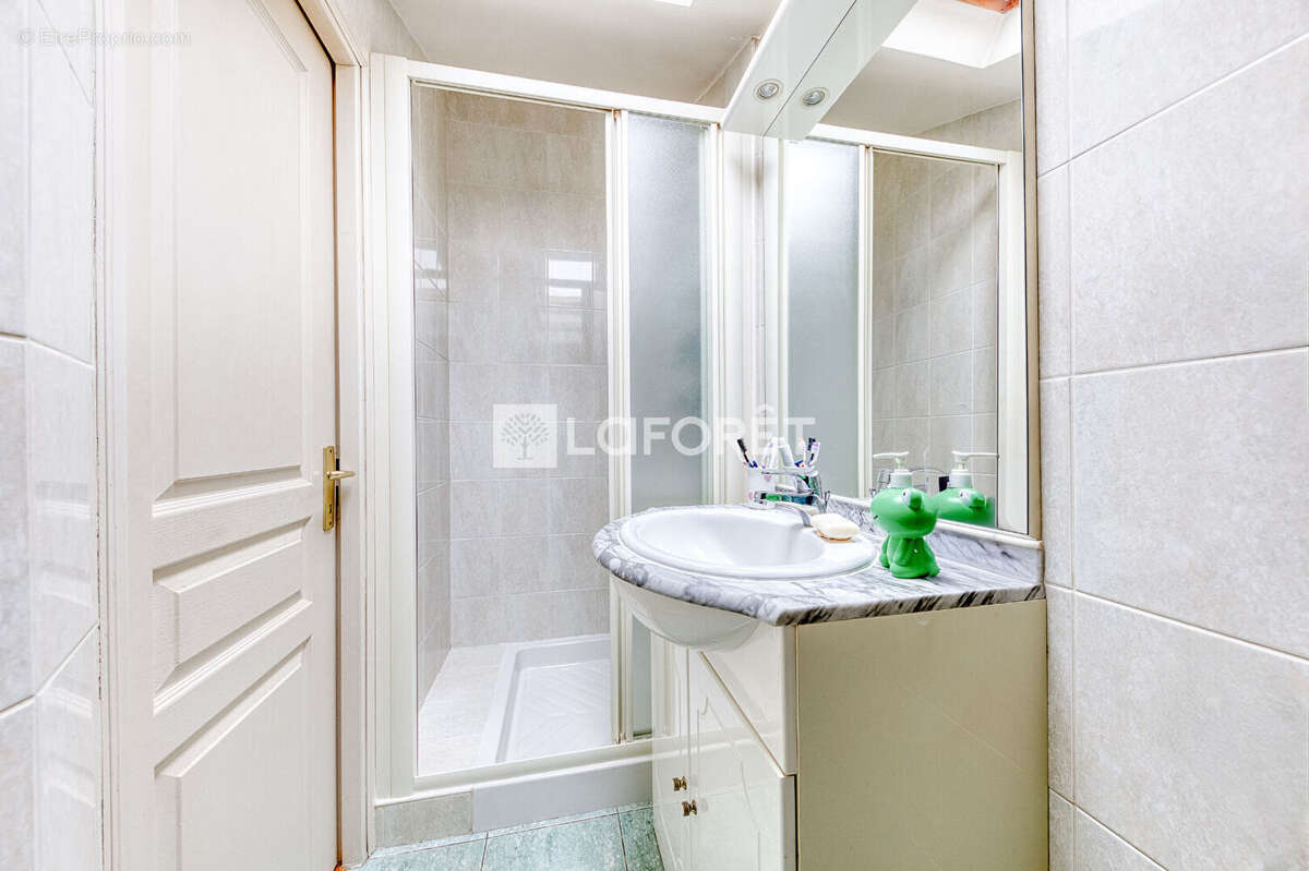 Maison à OZOIR-LA-FERRIERE