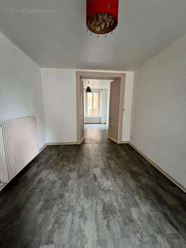 Appartement à LUXEUIL-LES-BAINS