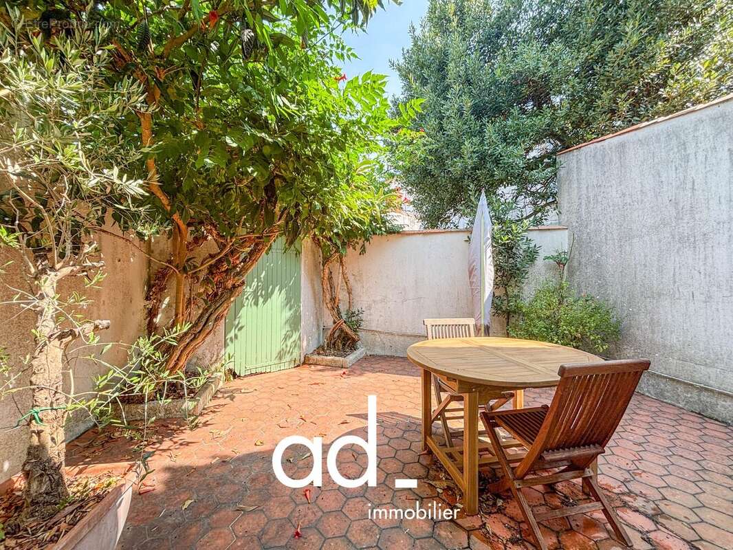Maison 88 m² à La Rochelle  - photo 5