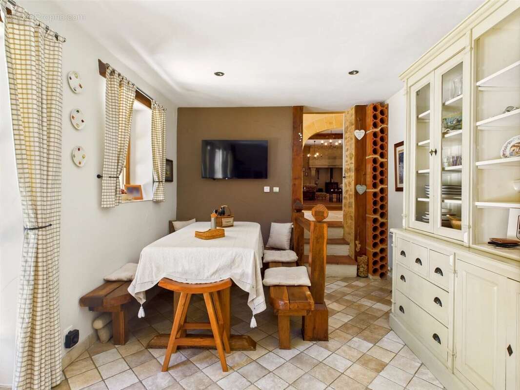 Maison à MONPAZIER