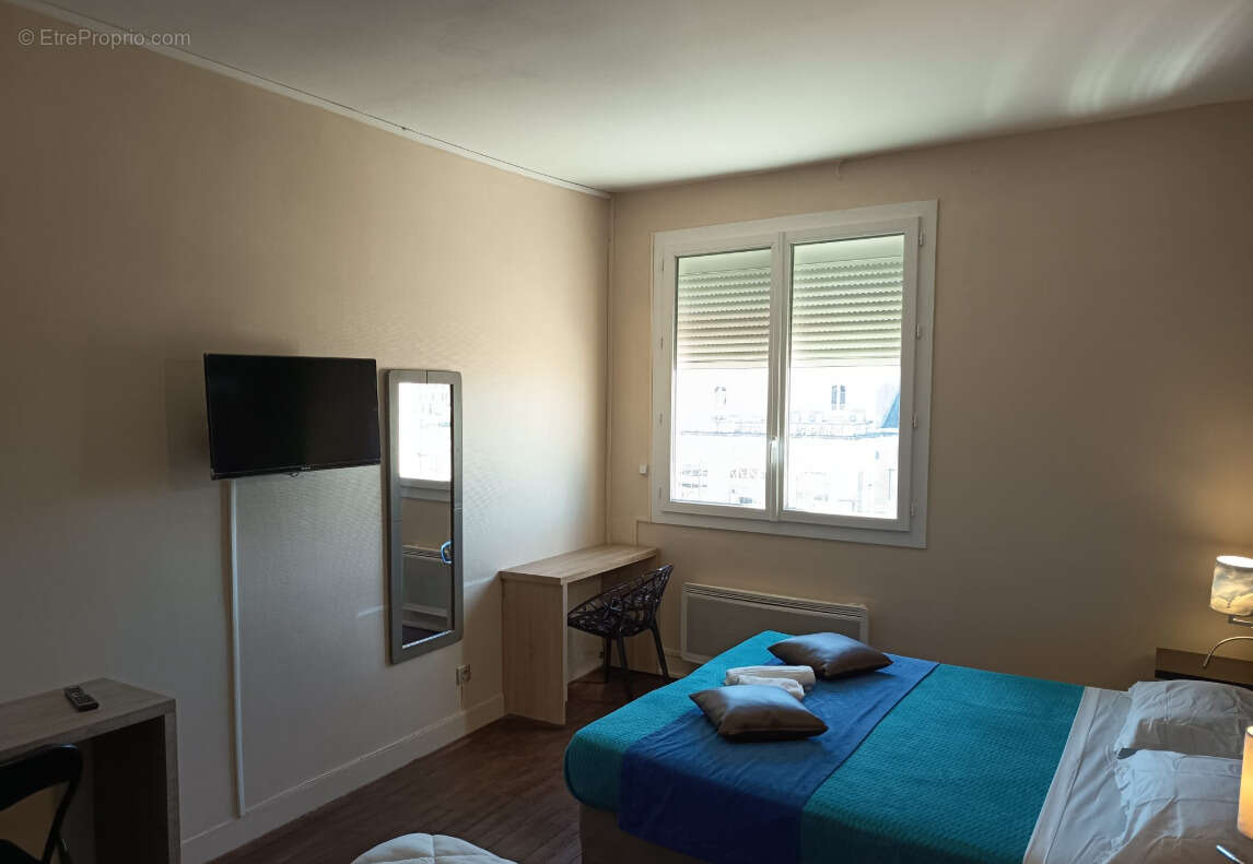 Commerce à PERIGUEUX