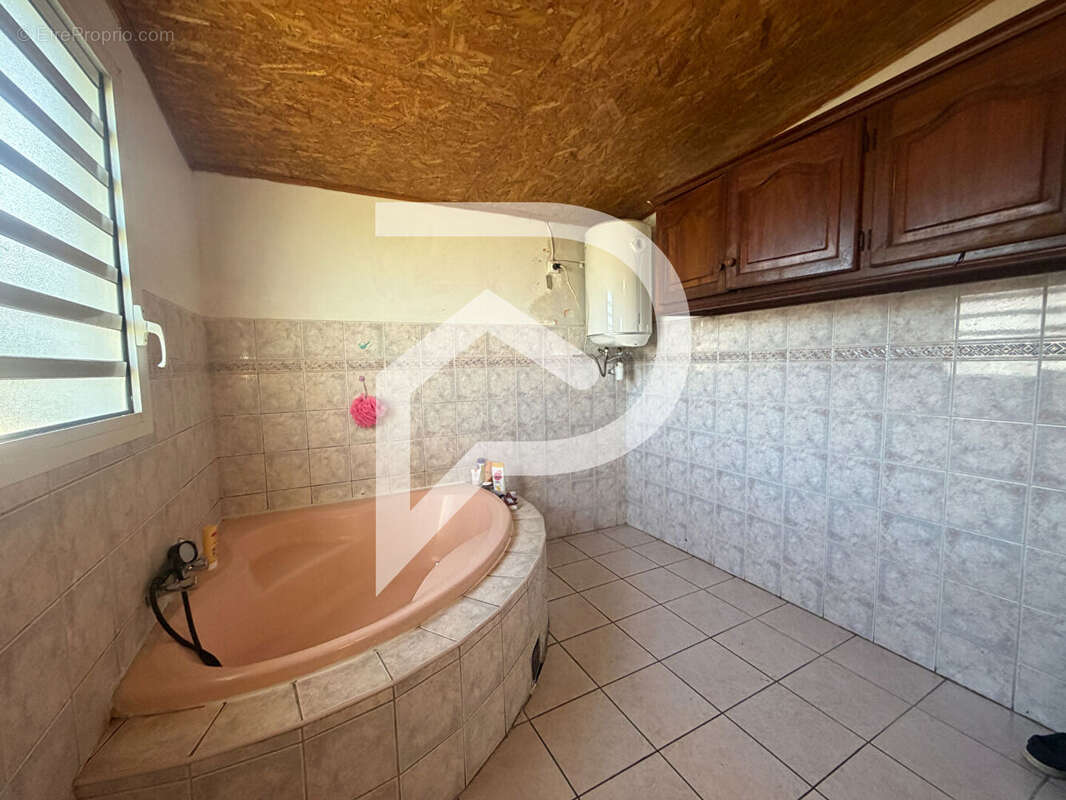 Maison à LE TAMPON